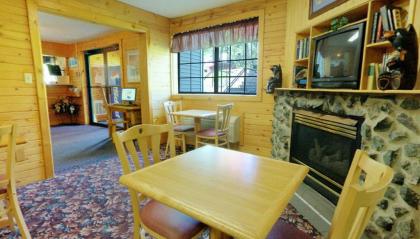 Duluth Spirit Mountain Inn- Americas Best Value Inn - image 4