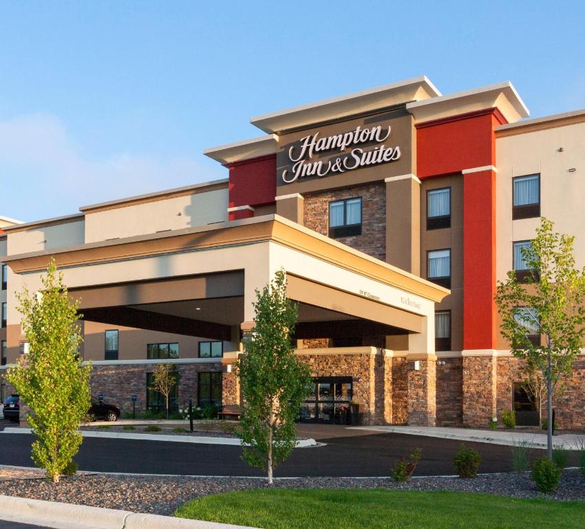 Hampton Inn & Suites Duluth North Mn - main image