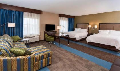 Hampton Inn & Suites Duluth North Mn - image 13