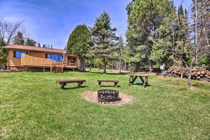 Lake Superior Beachfront Home 15 Mi to Duluth - image 4