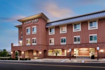 Courtyard by Marriott Atlanta Duluth Downtown - image 1