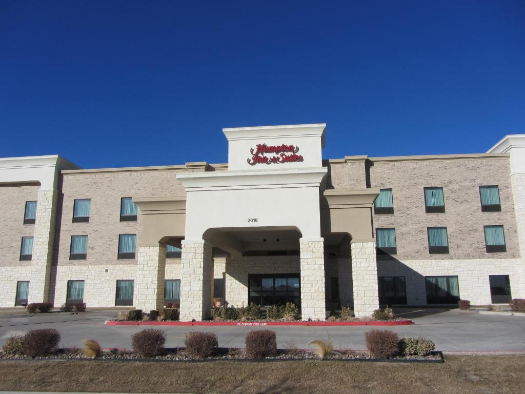 Hampton Inn & Suites Dumas - image 7