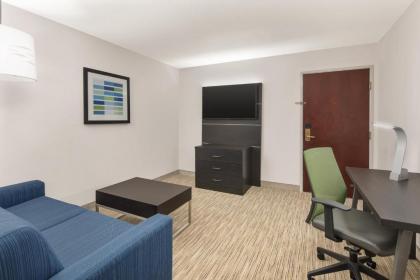 Holiday Inn Express Hotels & Suites Greenville-Spartanburg/Duncan an IHG Hotel - image 8