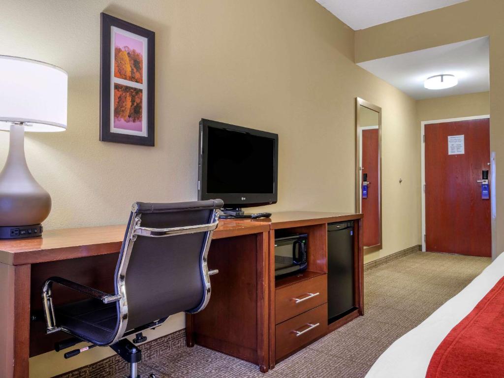 Comfort Inn Duncansville – Altoona - image 6