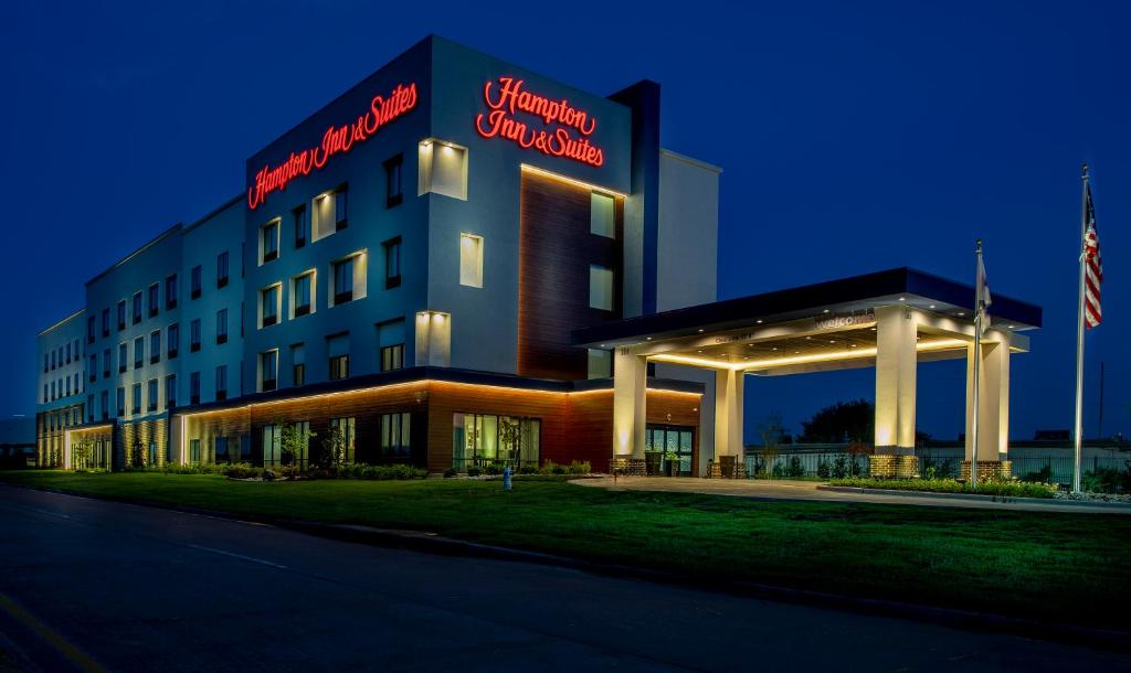 Hampton Inn & Suites Duncanville Dallas Tx - image 3