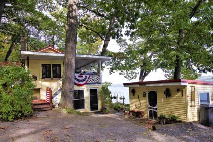 Holiday homes in Dundee New York