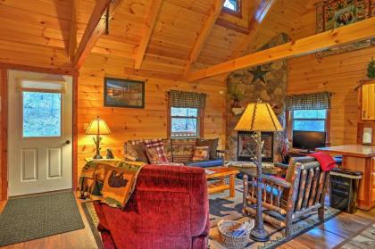 Rustic Dundee Log Cabin with Hot Tub and Forest Views! - image 13