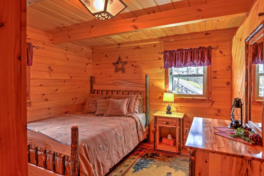 Rustic Dundee Log Cabin with Hot Tub and Forest Views! - image 5