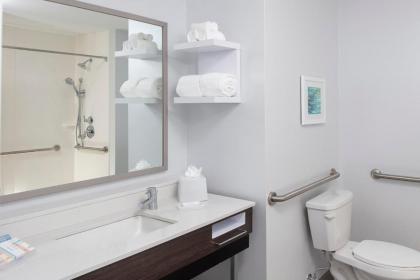 Hampton Inn Dunedin Fl - image 9