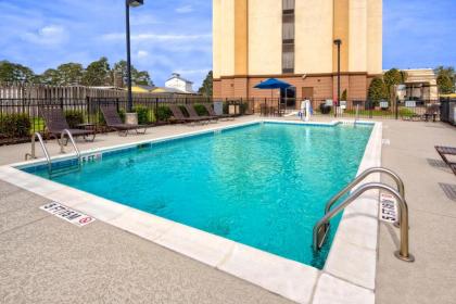 Hampton Inn Dunn - image 6