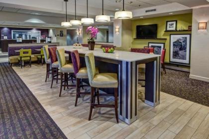 Hampton Inn Dunn - image 8