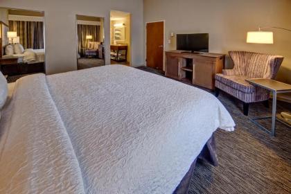 Hampton Inn Dunn - image 9