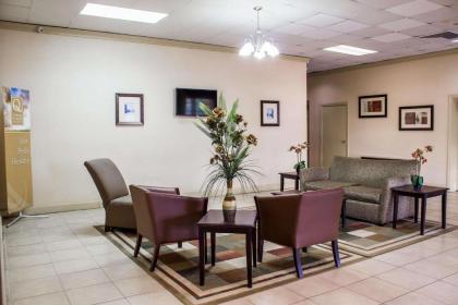 Quality Inn Dunn - image 8