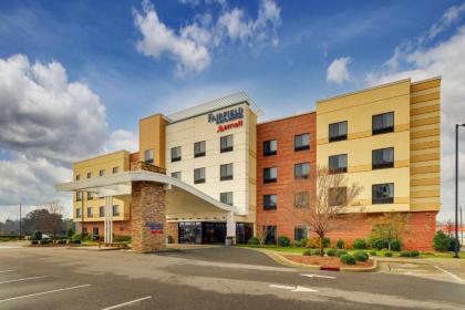 Fairfield Inn & Suites by Marriott Dunn I-95 - image 12