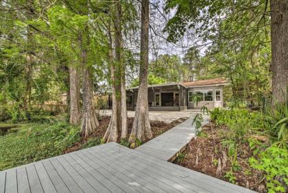 Waterfront Dunnellon Home with Private Dock and Lanai! - image 2