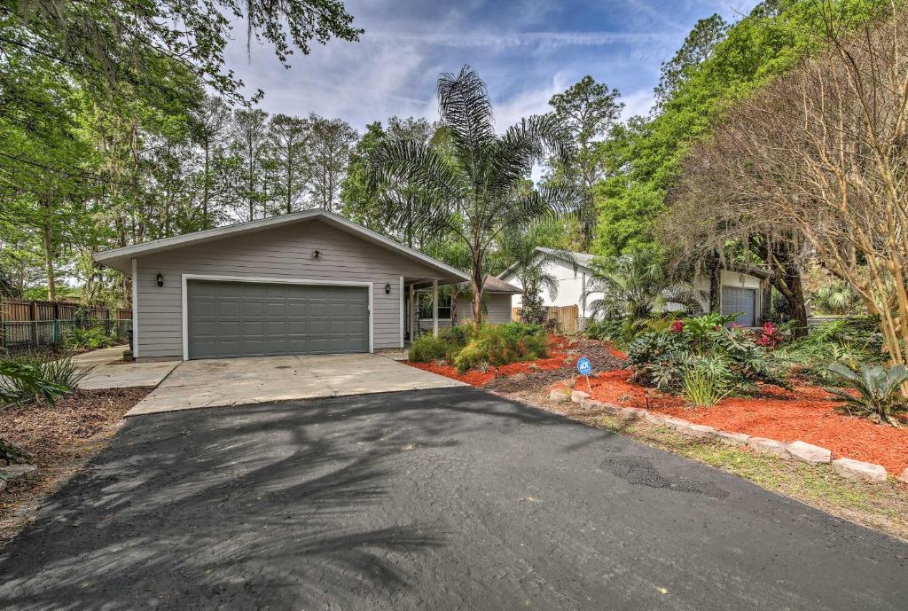 Waterfront Dunnellon Home with Private Dock and Lanai! - image 6