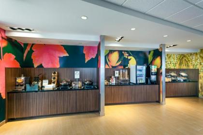 Fairfield Inn & Suites by Marriott Tacoma DuPont - image 11