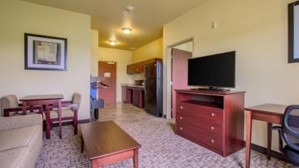 Cobblestone Inn & Suites - Durand - image 2