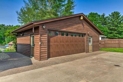 Lakefront Eau Galle Home with Hot Tub and Fire Pit - image 14