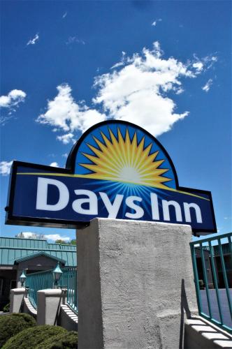 Days Inn by Wyndham Durango - image 3