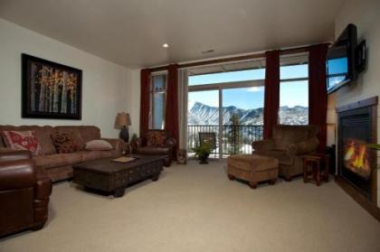 Peregrine Point 106 - image 4