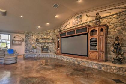 Flawless Durango Home with Theater and Pool Table - image 3