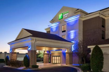 Holiday Inn Express Hotel & Suites Durant an IHG Hotel - image 7