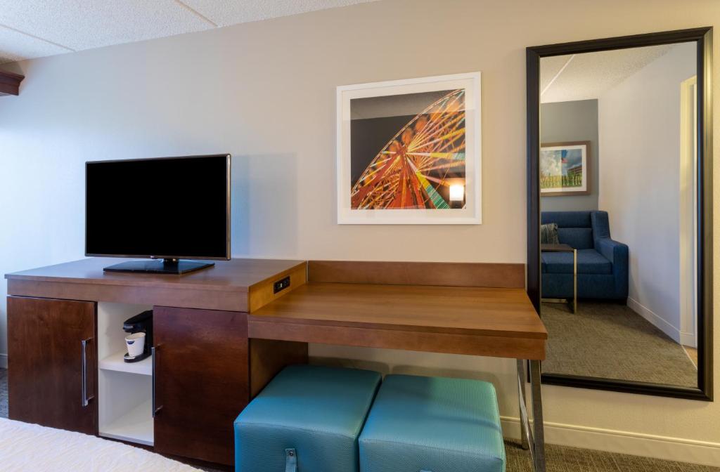 Hampton Inn Minneapolis/Eagan - image 6