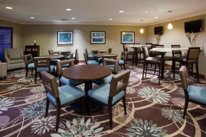 Staybridge Suites Eagan - Mall of America Area an IHG Hotel - image 5