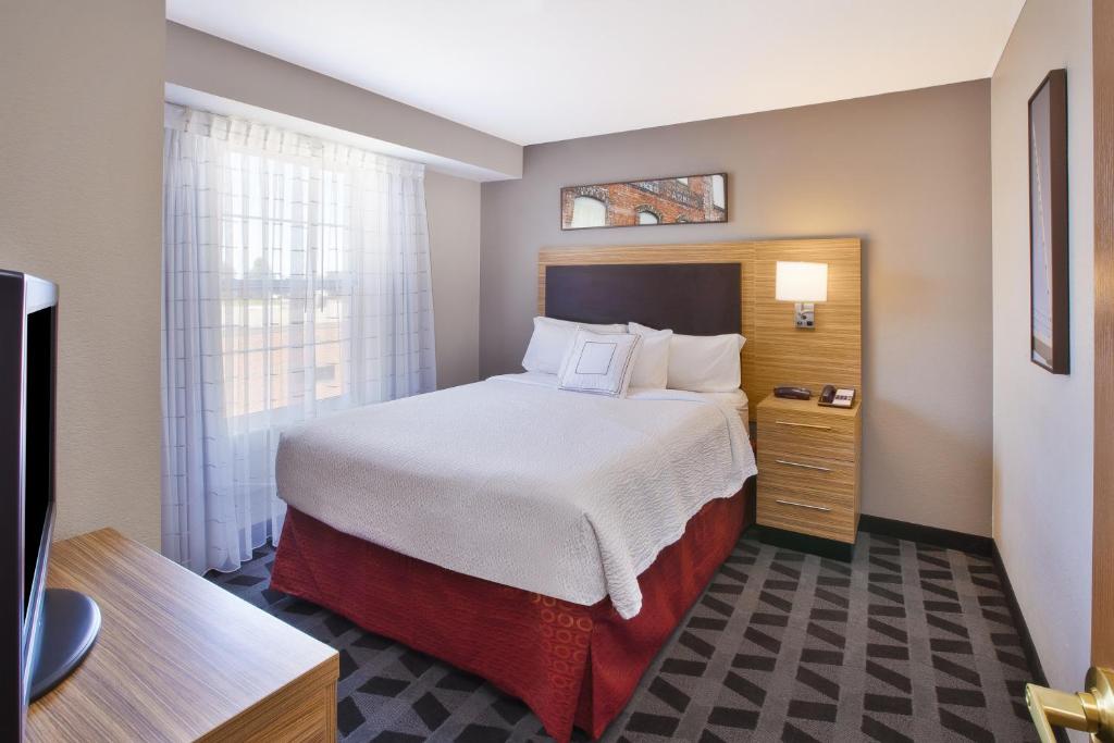 TownePlace Suites Minneapolis-St. Paul Airport/Eagan - image 3