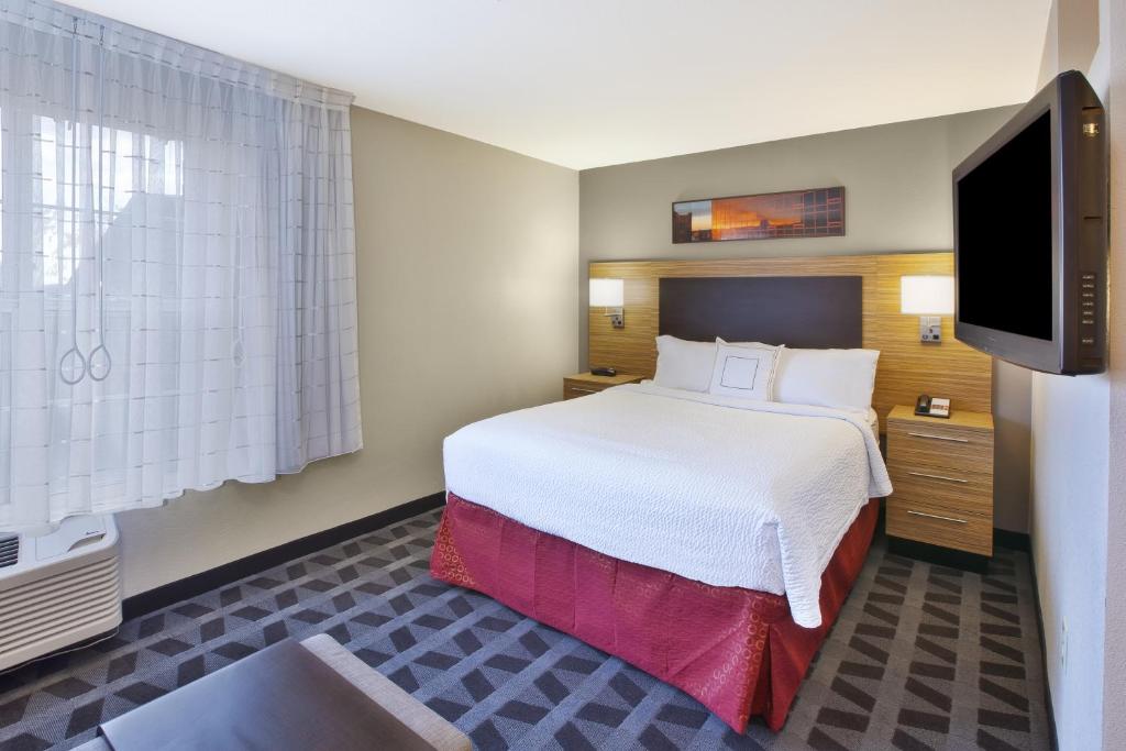 TownePlace Suites Minneapolis-St. Paul Airport/Eagan - image 7