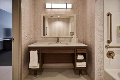 Home2 Suites By Hilton Eagan Minneapolis - image 8