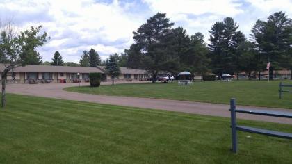 Country Club Motel - image 6