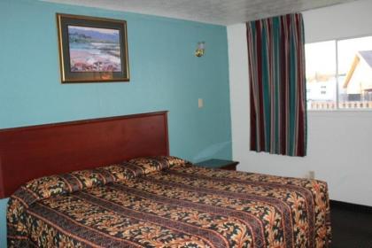 Sportsman's Motel - image 3