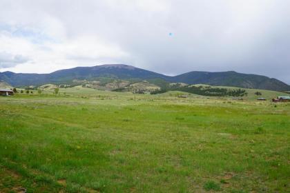 Eagle Nest Fly Shack & Lodge