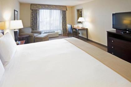 Holiday Inn Express Hotel & Suites Eagle Pass an IHG Hotel - image 4