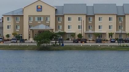 Comfort Inn & Suites Lakeside - image 10