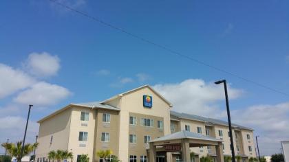 Comfort Inn & Suites Lakeside - image 12