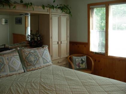 Alaska Chalet Bed & Breakfast - image 2