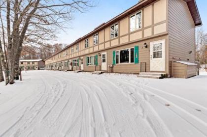 Holiday homes in Eagle River Wisconsin