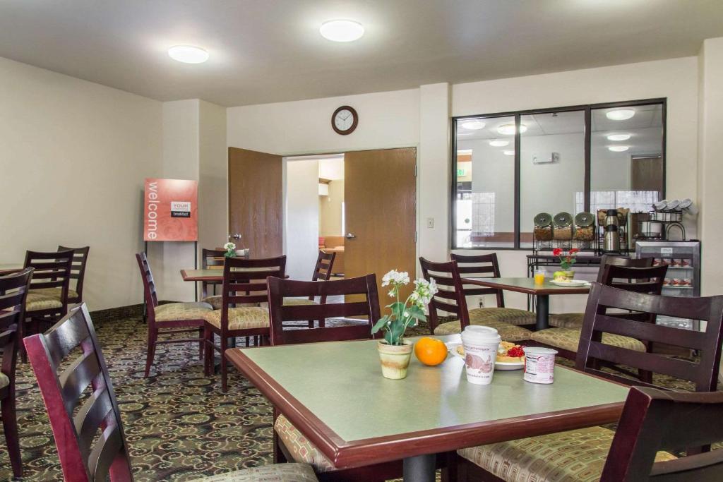 Quality Inn & Suites Vail Valley - image 7