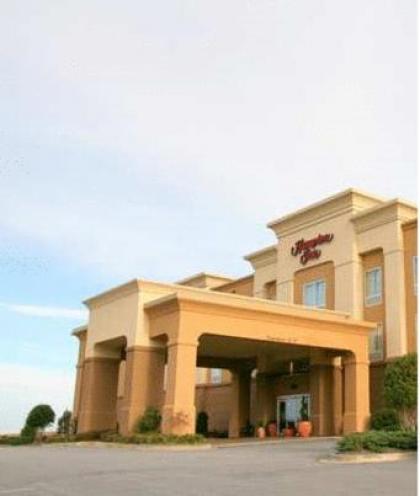 Hampton Inn Easley - image 13