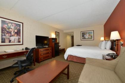 Hampton Inn East Aurora - image 1