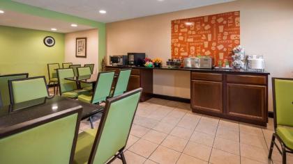 SureStay Hotel by Best Western East Brunswick - image 5