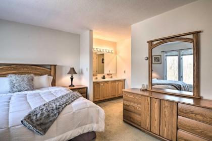 Updated Condo Next to Burke Mountain Bike Trails! - image 10