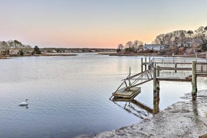 Spacious East Falmouth House   Walk to Great Pond Massachusetts