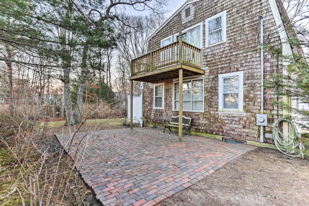 Spacious East Falmouth House - Walk to Great Pond! - image 2