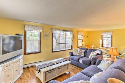 Spacious East Falmouth House - Walk to Great Pond! - image 9