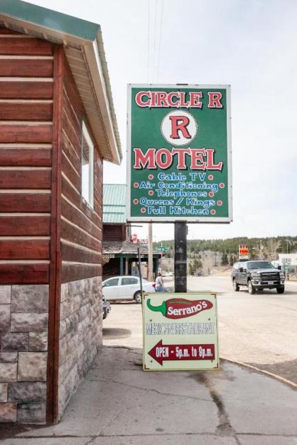 Circle R Motel - image 13