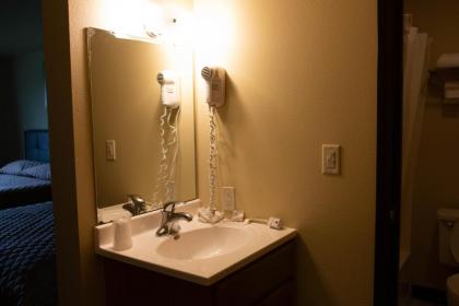 East Grand Inn - image 12